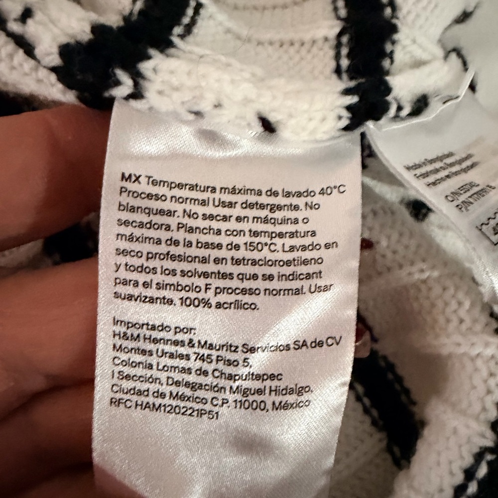 H&M Cream Knit Sweater - Picture 6 of 6